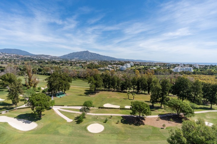 3 Bedroom Apartment in Estepona