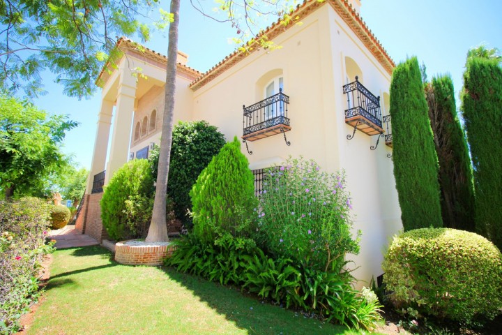 5 Bedroom Villa in Los Arqueros
