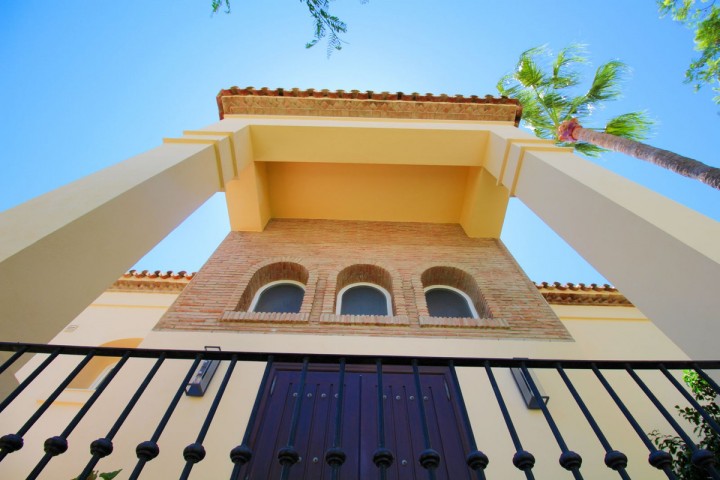 5 Bedroom Villa in Los Arqueros