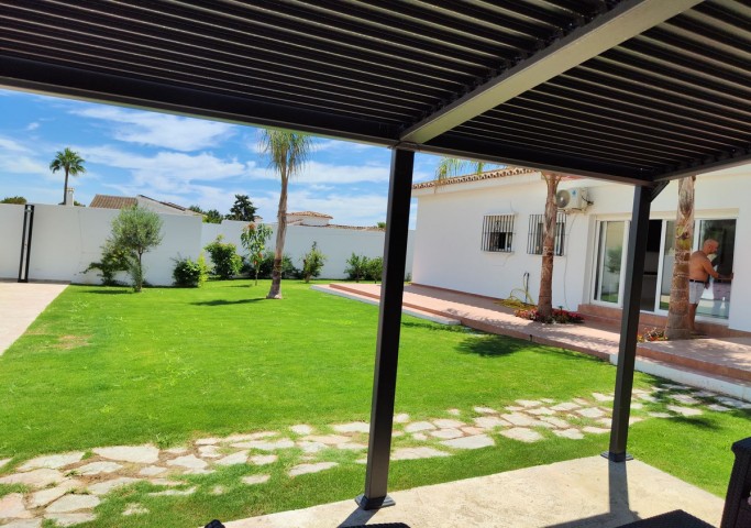 4 Bedroom Villa in Estepona