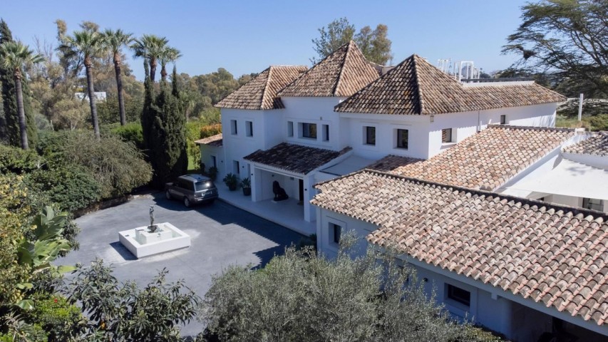 8 Bedroom Villa in Atalaya