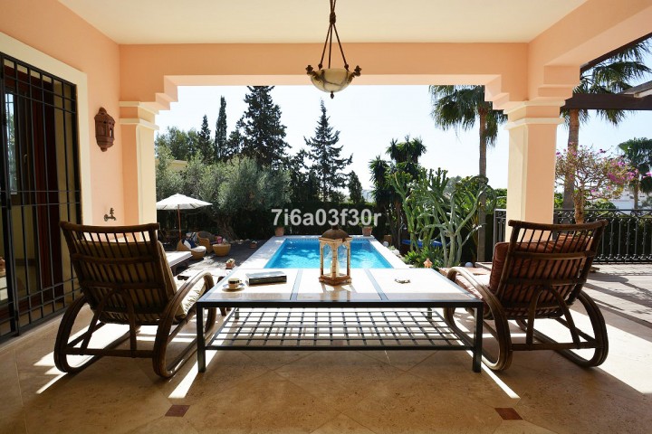 5 Slaapkamer Villa in Nueva Andalucía
