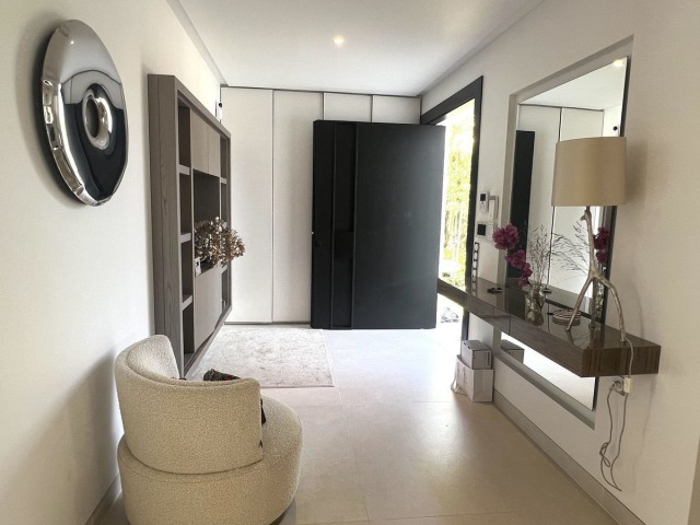 7 Slaapkamer Villa in Nueva Andalucía
