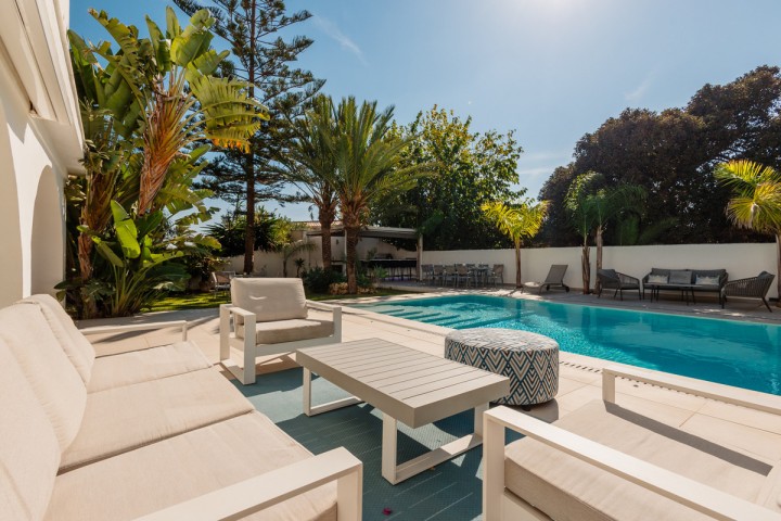 6 Bedroom Villa in Costabella