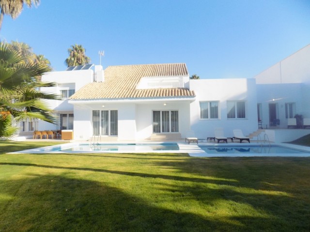 7 Bedroom Villa in Puerto Banús