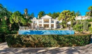 Villa The Golden Mile - R4788610