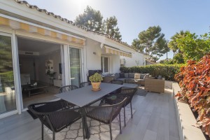 Apartment, R5006602