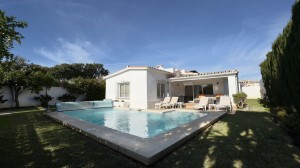 Villa, R5062810