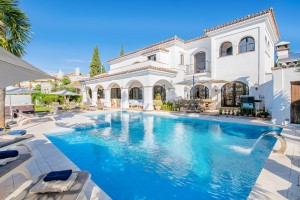 Villa Elviria - R2508653