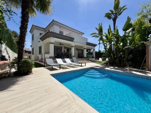 Villa San Pedro de Alcántara - R4359331